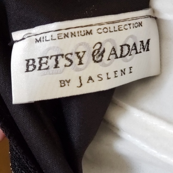 Betsy & Adam Cocktail/Formal Dress - Picture 2 of 3